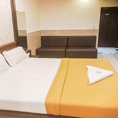 Gurukripa Nx Lodging By Wb Inn Thane Exterior photo